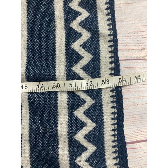 Ann Taylor Loft Blue And White Patterned Poncho - OS - Picture 4 of 11